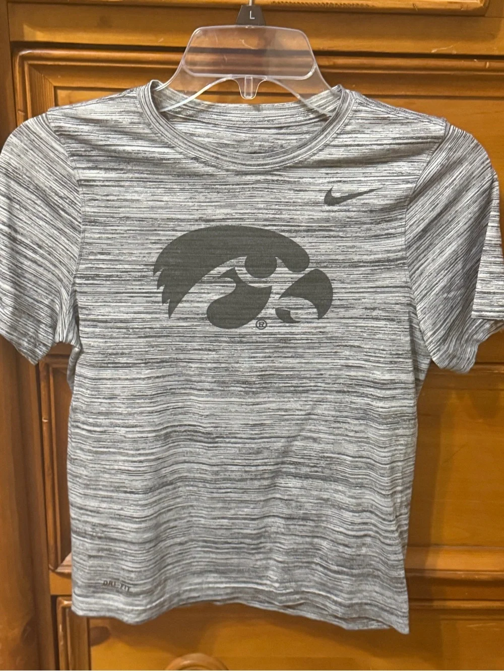 Nike Dri-FIT Boys Gray Heather Iowa Hawkeyes Short-Sleeve Tee